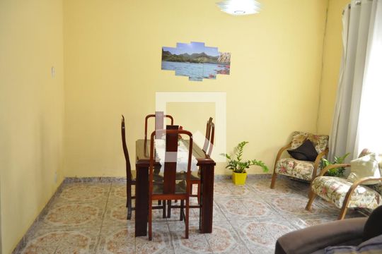 Sala de casa à venda com 3 quartos, 108m² em Riachuelo, Rio de Janeiro