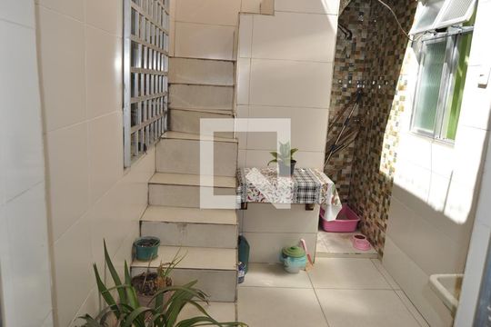 Corredor de casa à venda com 3 quartos, 108m² em Riachuelo, Rio de Janeiro