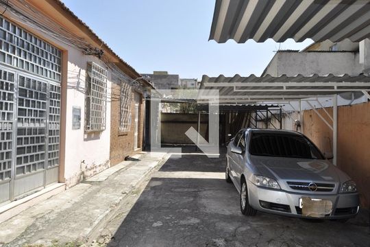 Garagem de casa à venda com 3 quartos, 108m² em Riachuelo, Rio de Janeiro