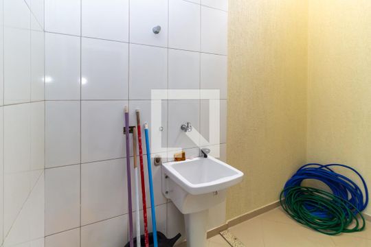 Área de Serviço de casa de condomínio à venda com 2 quartos, 112m² em Vila Alpina, São Paulo