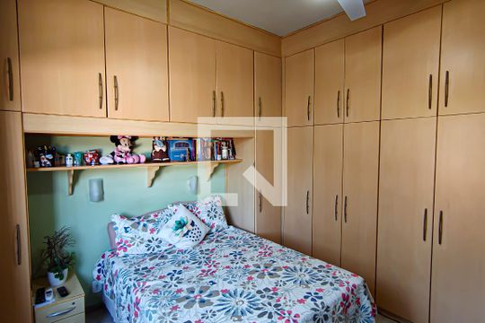 quarto 1 de casa à venda com 4 quartos, 420m² em Taquara, Rio de Janeiro