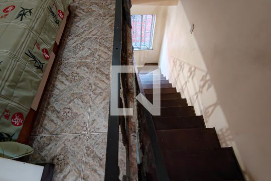escada de casa à venda com 4 quartos, 420m² em Taquara, Rio de Janeiro