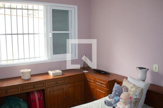 Quarto 2 de casa para alugar com 3 quartos, 150m² em Pastoril, Ribeirão Pires