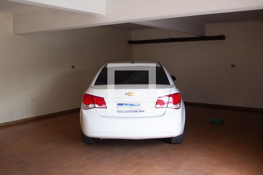 Garagem de casa para alugar com 3 quartos, 150m² em Pastoril, Ribeirão Pires