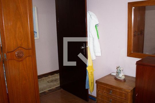 Quarto 2 de casa para alugar com 3 quartos, 150m² em Pastoril, Ribeirão Pires