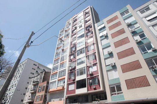 Fachada de kitnet/studio à venda com 1 quarto, 27m² em Centro Histórico, Porto Alegre