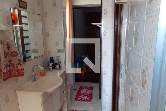 Banheiro de casa à venda com 3 quartos, 150m² em Imirim, São Paulo