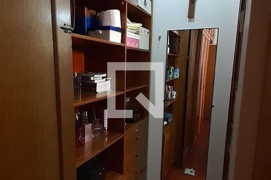 Closet de casa à venda com 3 quartos, 150m² em Imirim, São Paulo