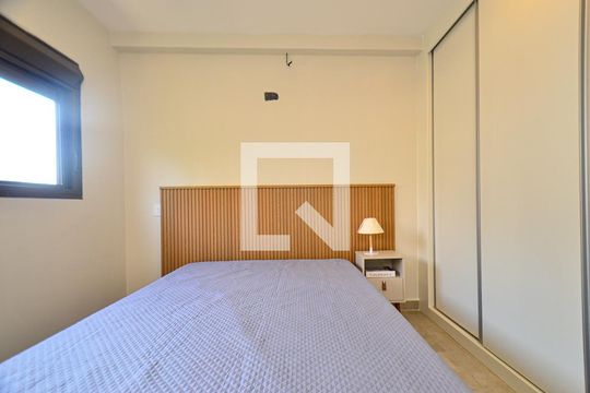 Suite de apartamento para alugar com 1 quarto, 60m² em Santo Agostinho, Belo Horizonte