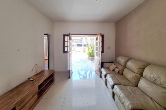 Sala 1 de casa de condomínio à venda com 4 quartos, 150m² em Fonseca, Niterói