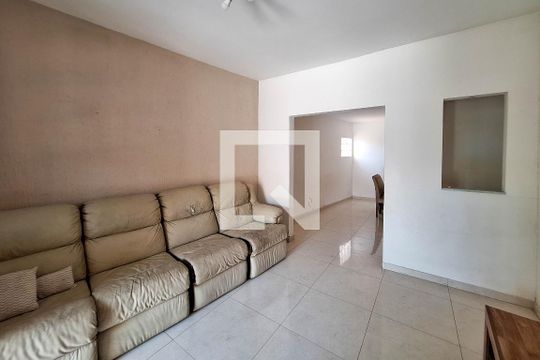 Sala 1 de casa de condomínio à venda com 4 quartos, 150m² em Fonseca, Niterói
