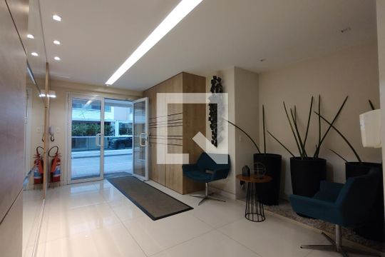 Hall de entrada de apartamento à venda com 3 quartos, 92m² em Freguesia (jacarepaguá), Rio de Janeiro