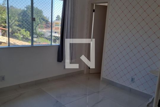 Quarto de casa de condomínio à venda com 6 quartos, 391m² em Jacarepaguá, Rio de Janeiro