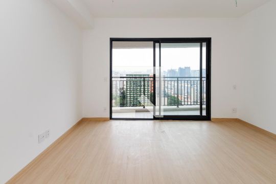 Kitnet/Studio para alugar com 1 quarto, 27m² em Santo Amaro, São Paulo
