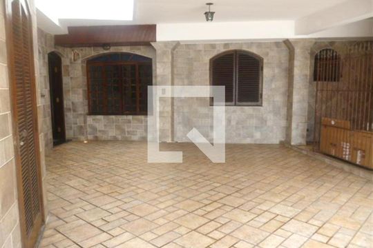 Garagem de casa à venda com 6 quartos, 360m² em Vila California, São Paulo