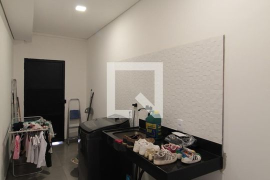 Área de Serviço de casa à venda com 3 quartos, 500m² em Braúnas, Belo Horizonte