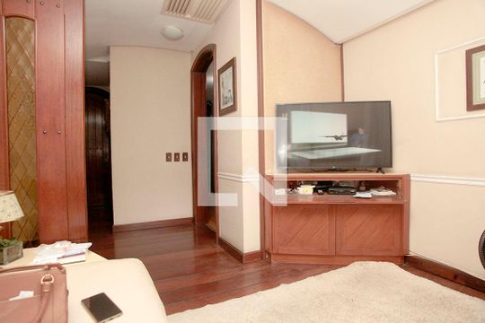 Sala 2 de apartamento à venda com 3 quartos, 310m² em Petrópolis, Porto Alegre