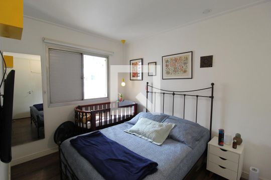 Quarto de apartamento à venda com 1 quarto, 47m² em Indianópolis, São Paulo
