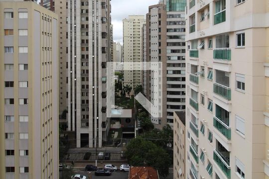 Vista do Quarto de apartamento à venda com 1 quarto, 47m² em Indianópolis, São Paulo