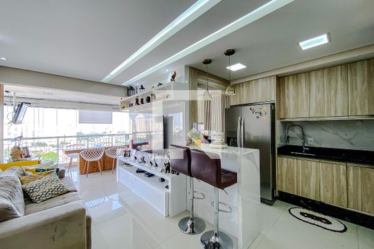 Apartamento à venda com 2 quartos, 74m² em Quarta Parada, São Paulo