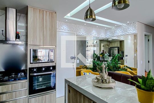 Cozinha de apartamento à venda com 2 quartos, 74m² em Quarta Parada, São Paulo