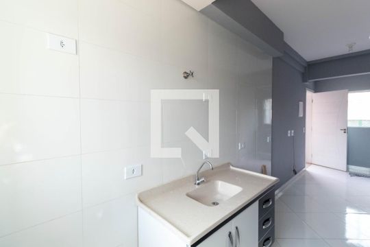 Cozinha de apartamento à venda com 2 quartos, 45m² em Vila Ré, São Paulo