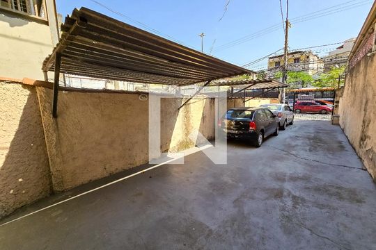 Garagem de apartamento para alugar com 1 quarto, 48m² em Piedade, Rio de Janeiro