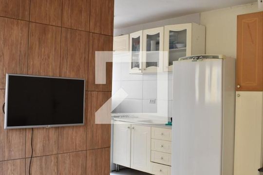 Sala de apartamento para alugar com 2 quartos, 46m² em Ganchinho, Curitiba
