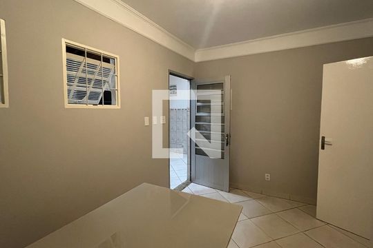 Quarto 2 de casa à venda com 3 quartos, 293m² em Vila Nogueira, Campinas