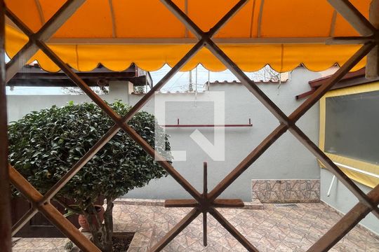 Sala Vista de casa à venda com 3 quartos, 293m² em Vila Nogueira, Campinas