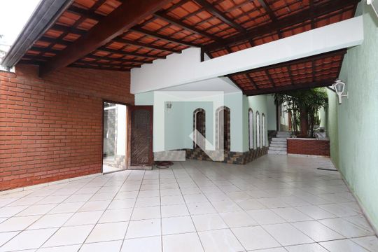 Garagem de casa à venda com 4 quartos, 300m² em Vila Zelina, São Paulo