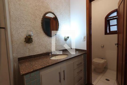 Banheiro da Suíte de casa à venda com 4 quartos, 300m² em Vila Zelina, São Paulo