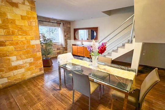 Casa à venda com 4 quartos, 360m² em Canaa, Belo Horizonte