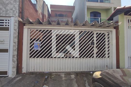 Fachada de casa à venda com 2 quartos, 150m² em Jardim Itapoan, Santo André