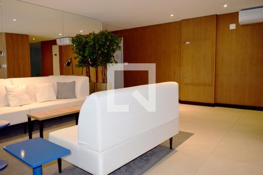 Área comum de apartamento para alugar com 1 quarto, 30m² em Pinheiros, São Paulo