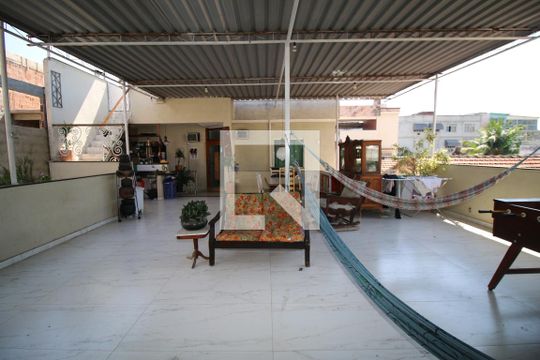 Área gourmet de casa à venda com 3 quartos, 110m² em Olaria, Rio de Janeiro
