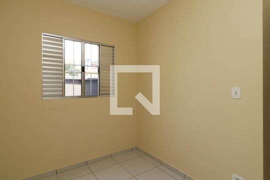Quarto 2 de casa de condomínio para alugar com 2 quartos, 80m² em Vila Ré, São Paulo