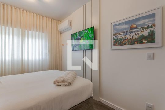 Quarto de apartamento à venda com 2 quartos, 72m² em Harmonia, Canoas