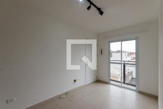Sala de apartamento para alugar com 2 quartos, 48m² em Vila Santa Edwiges, São Paulo