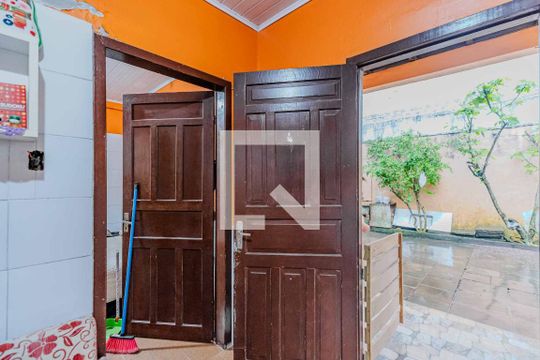 Sala 1 de casa à venda com 4 quartos, 400m² em Vila Joao Pessoa, Porto Alegre