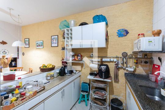 Cozinha de casa à venda com 3 quartos, 115m² em Tijuca, Rio de Janeiro