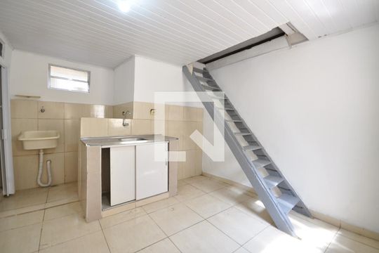 Casa para alugar com 1 quarto, 40m² em Vila Maria Alta, São Paulo