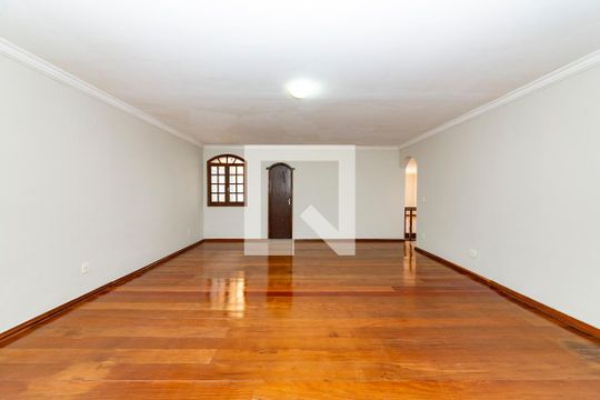 Sala 1 de casa à venda com 4 quartos, 360m² em Álvaro Camargos, Belo Horizonte