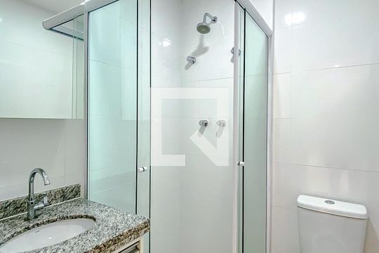 Banheiro de apartamento à venda com 2 quartos, 49m² em Quarta Parada, São Paulo
