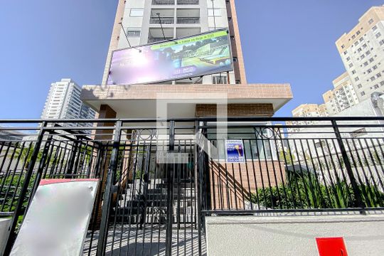 Fachada de apartamento à venda com 2 quartos, 49m² em Quarta Parada, São Paulo