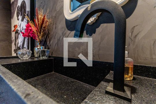 Lavabo de apartamento à venda com 4 quartos, 312m² em Santa Cecilia, São Paulo