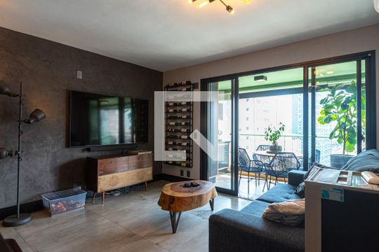 Sala de apartamento à venda com 2 quartos, 80m² em Bela Vista, São Paulo