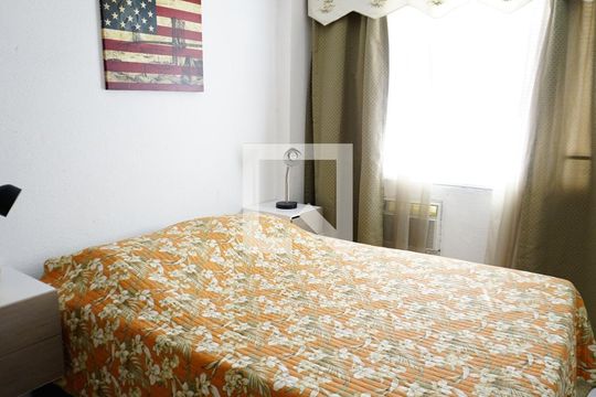 Quarto 1 de apartamento para alugar com 3 quartos, 70m² em Jacarepaguá, Rio de Janeiro