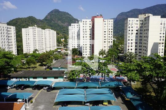 Vista - Quarto 2 de apartamento para alugar com 3 quartos, 70m² em Jacarepaguá, Rio de Janeiro