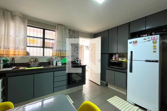 Cozinha de casa à venda com 4 quartos, 142m² em Vila Mascote, São Paulo